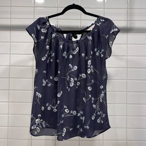 LC Lauren Conrad Blouse: Size M